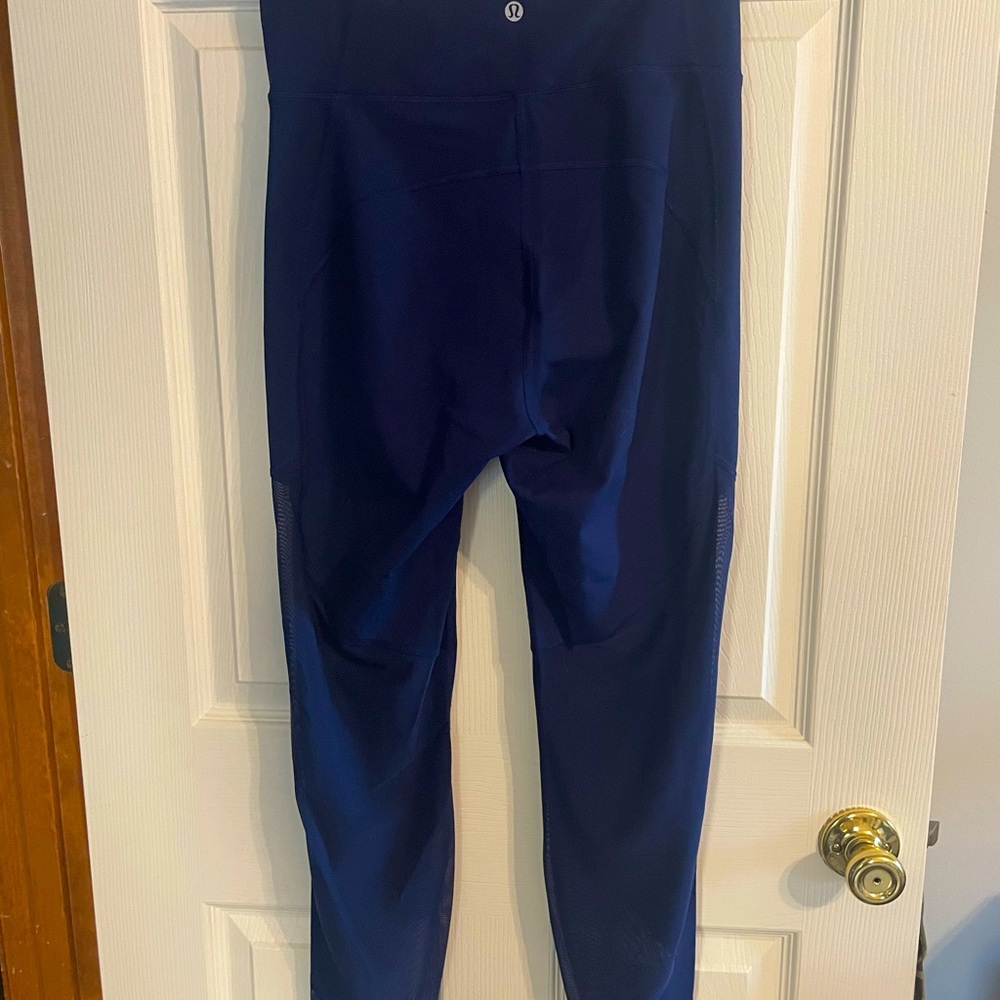 Lululemon- Hot Like Agni Pant, Size 10, Hero Blue